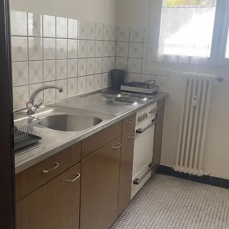 Haus Nackji Apartamento Täsch